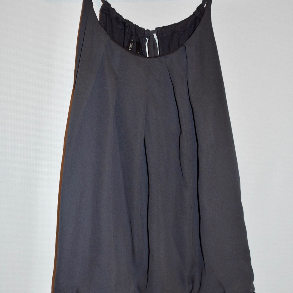 Dressy tank with keyhole back